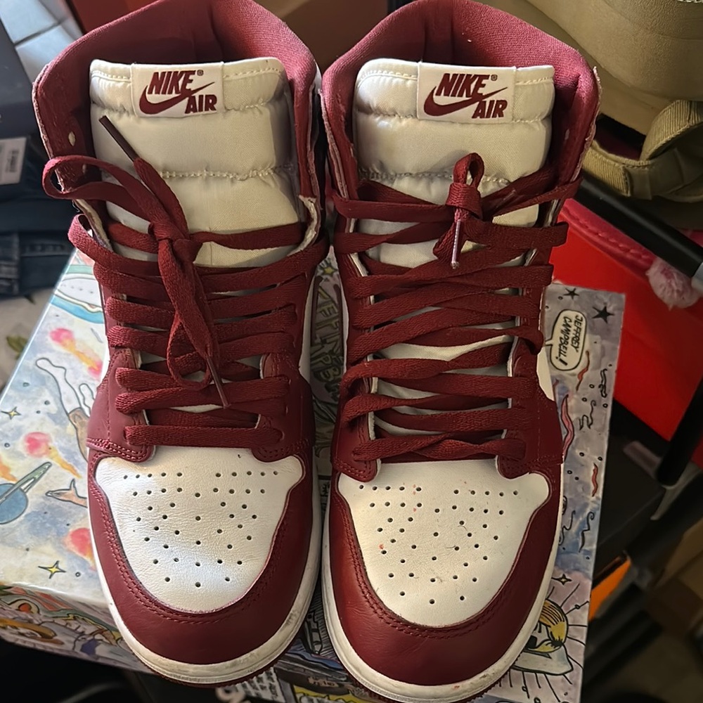Air Jordan 1 Retro High OG 'Artisanal Red